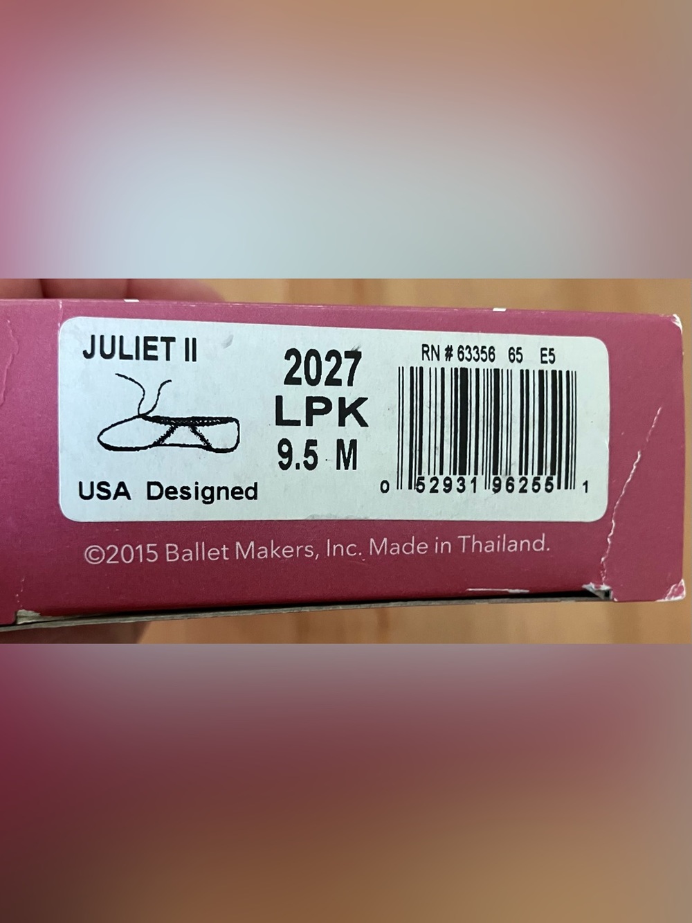 NEW in Box Capezio Juliet II Leather Ballet slipper Size 9.5M 2027 LPK